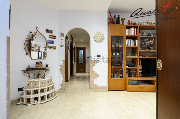 appartamento in vendita a Roma in zona Torre Maura