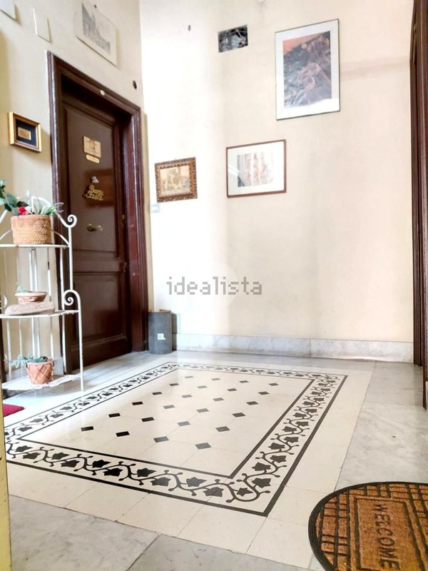 appartamento in vendita a Roma in zona Esquilino