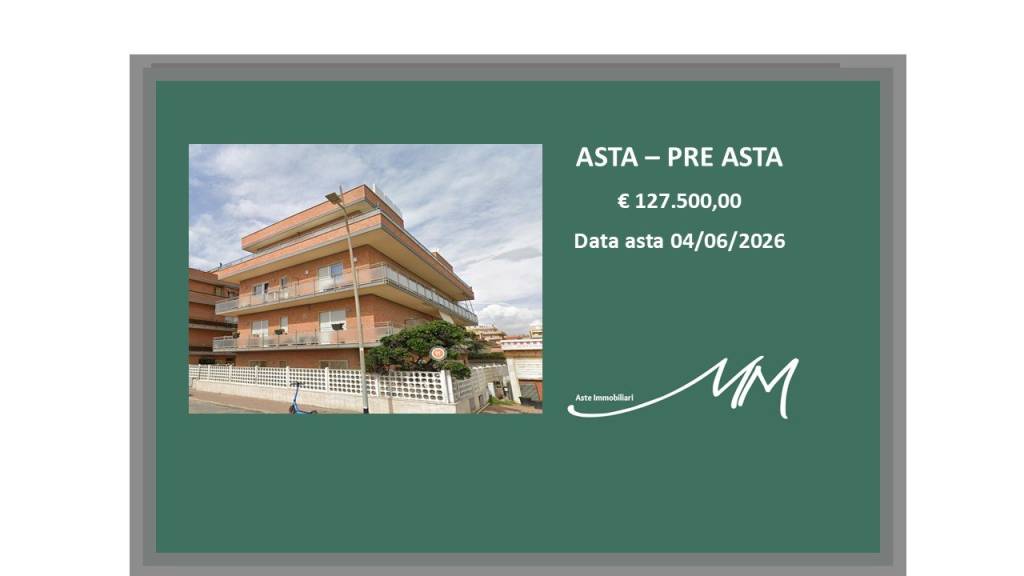 appartamento in vendita a Roma in zona Ostia