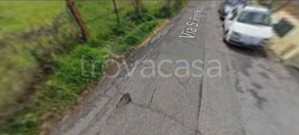 appartamento in vendita a Roma in zona Finocchio