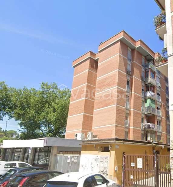 appartamento in vendita a Roma in zona Portuense