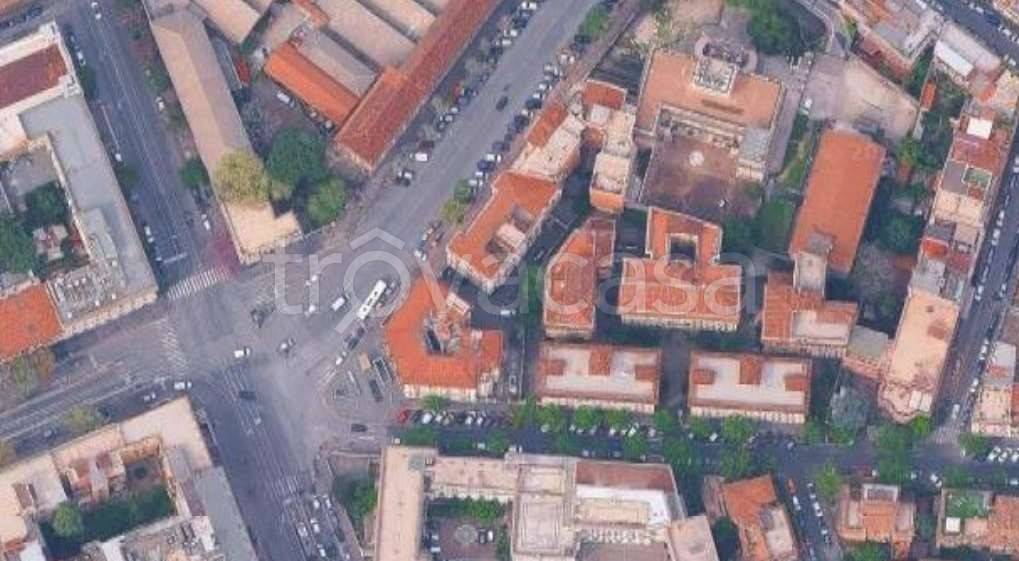 appartamento in vendita a Roma in zona Esquilino