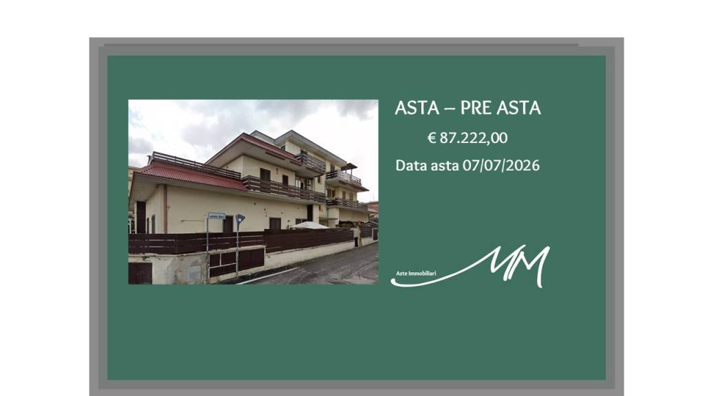 appartamento in vendita a Roma in zona Finocchio