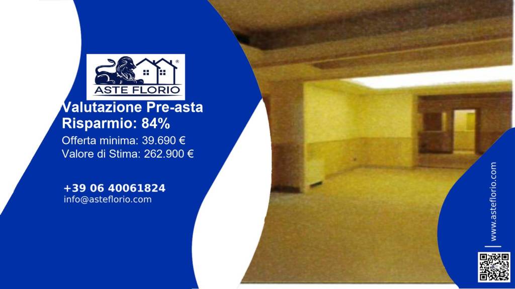 locale commerciale in vendita a Roma in zona Borghesiana