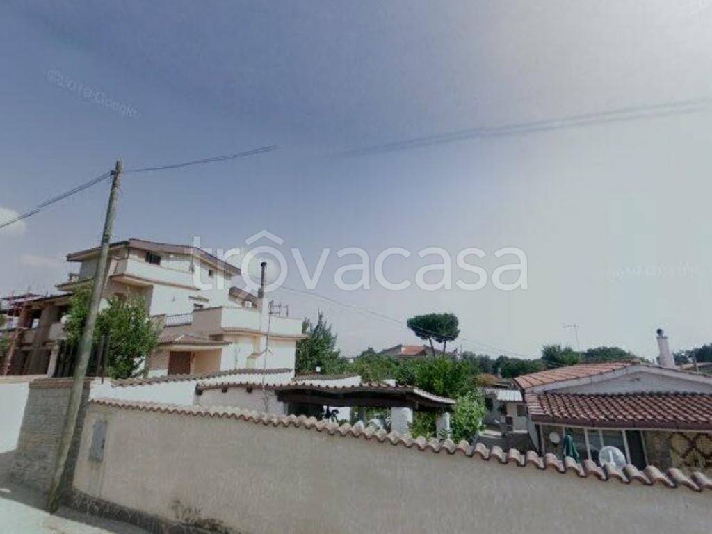 casa indipendente in vendita a Roma in zona Tragliatella
