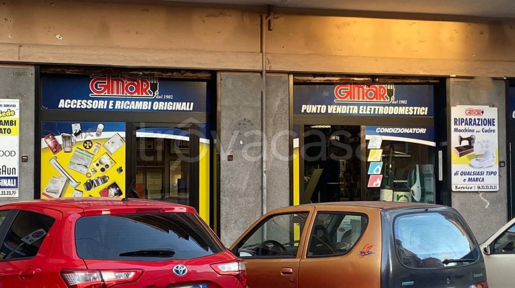 negozio in vendita a Roma in zona Prenestino-Centocelle