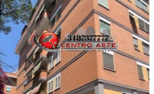 appartamento in vendita a Roma in zona Portuense