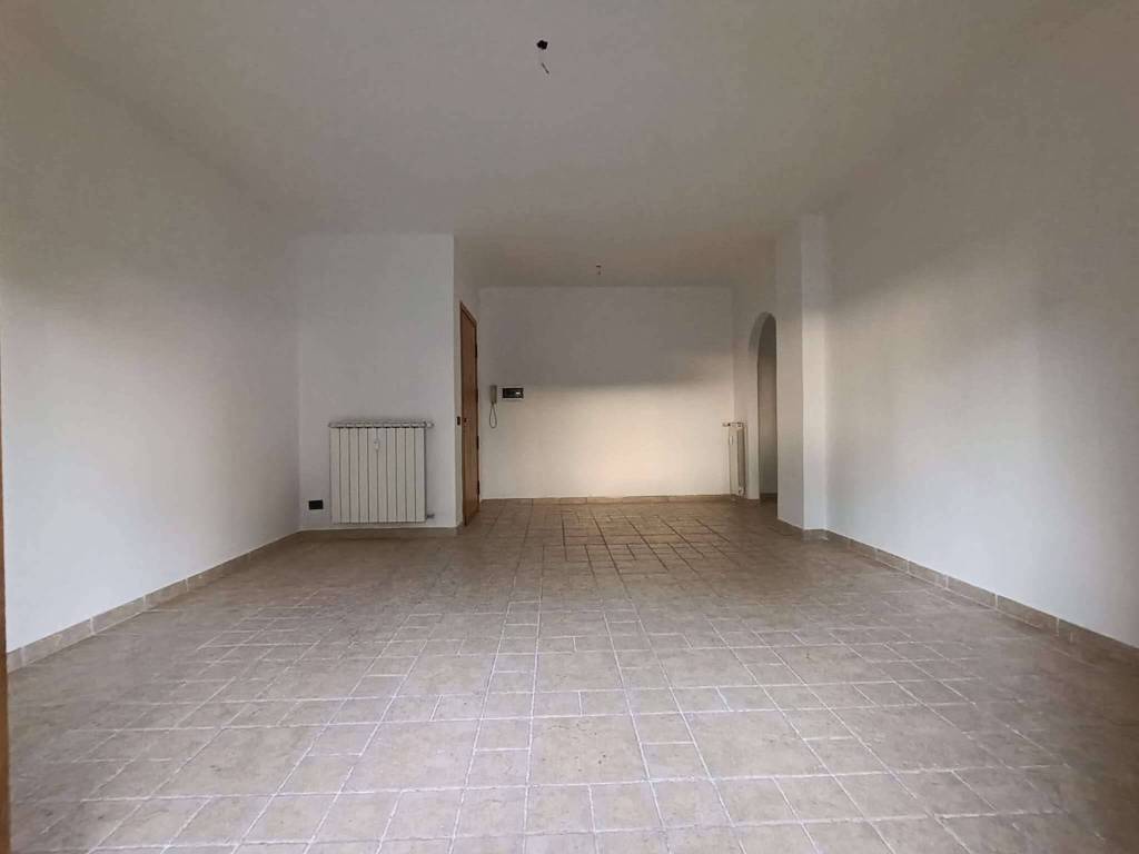 appartamento in vendita a Roma in zona Dragoncello