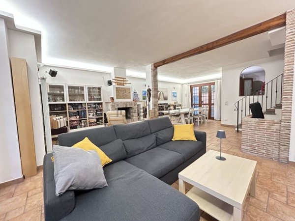 appartamento in vendita a Roma in zona Selva Candida