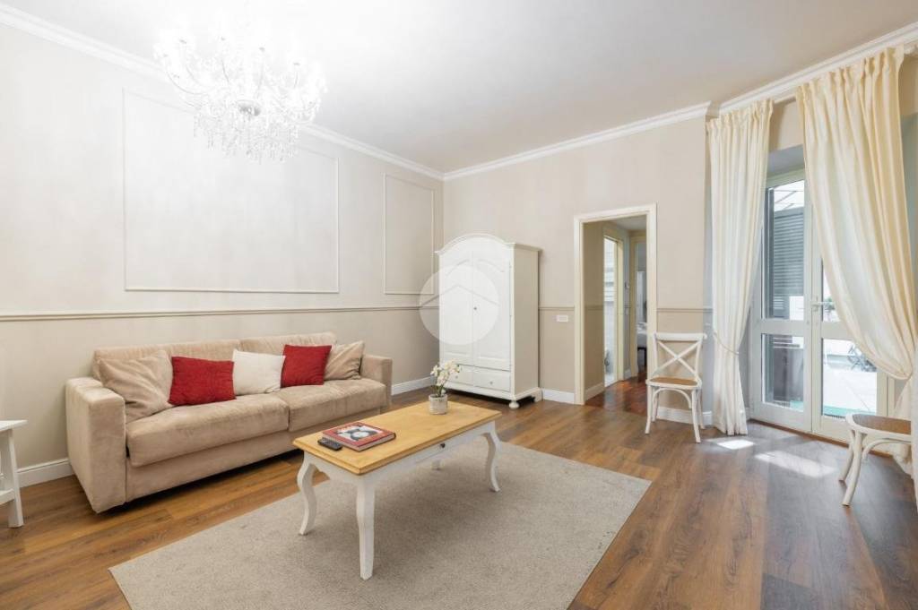 appartamento in vendita a Roma in zona Esquilino