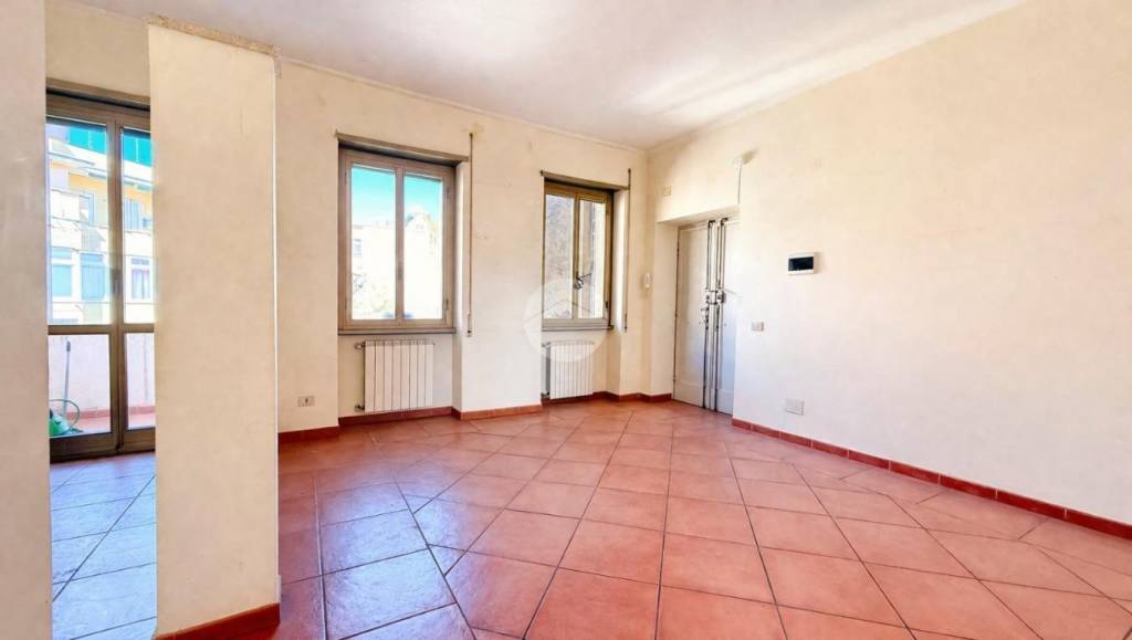 appartamento in vendita a Roma in zona Tuscolano