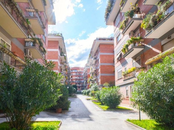 appartamento in vendita a Roma in zona Gianicolense