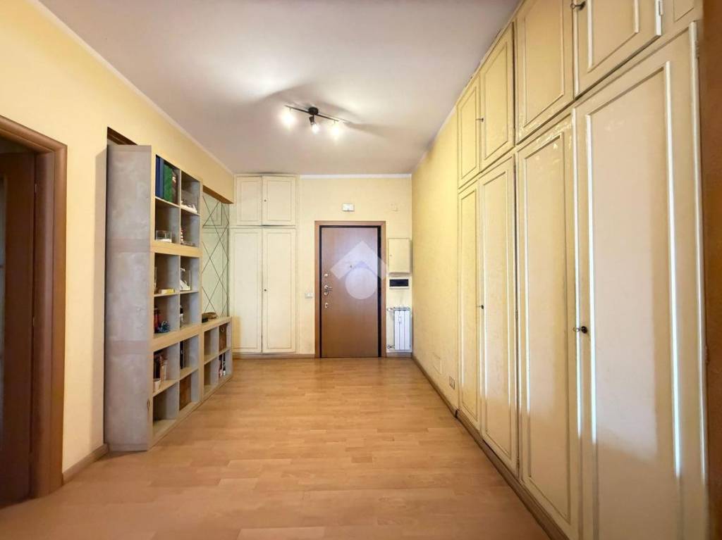 appartamento in vendita a Roma in zona Portuense