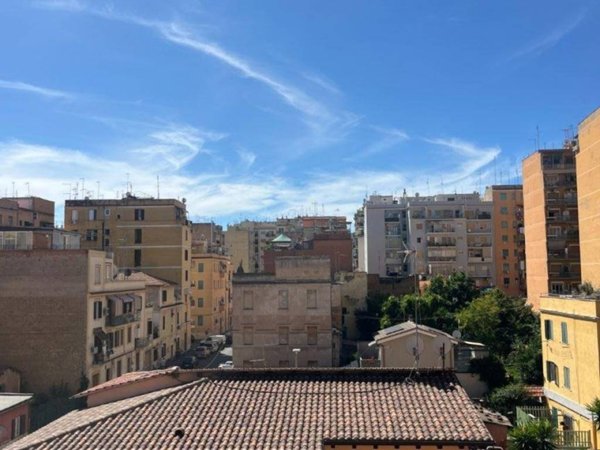 appartamento in vendita a Roma in zona Tiburtino