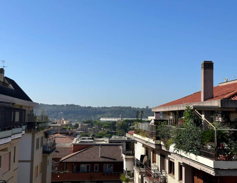 appartamento in vendita a Roma in zona Tor di Quinto