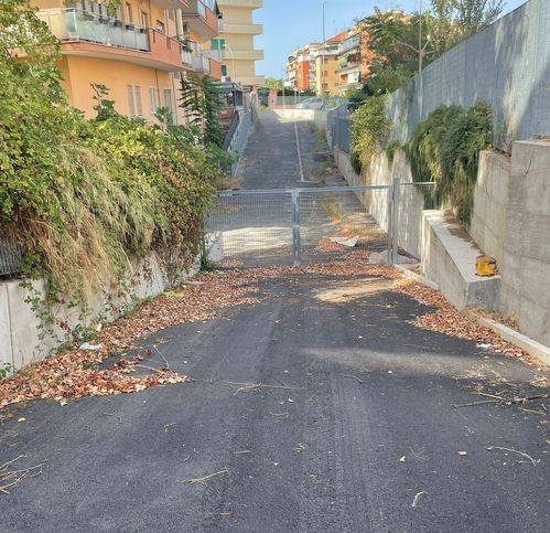 negozio in vendita a Roma in zona Pietralata