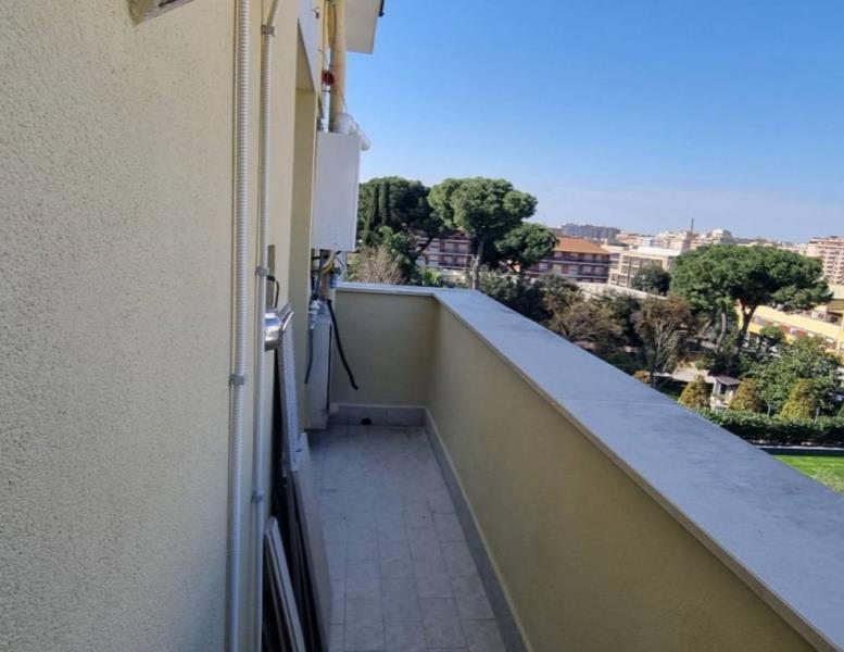 appartamento in vendita a Roma in zona Tuscolano