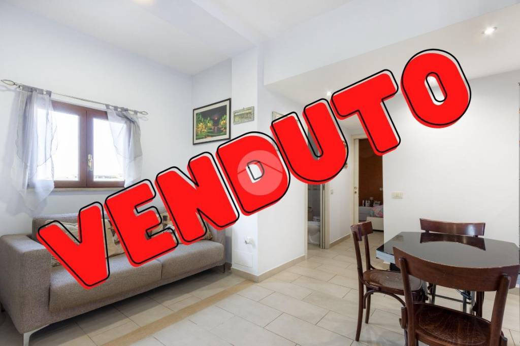 appartamento in vendita a Roma in zona Ostiense