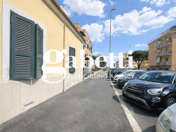 appartamento in vendita a Roma in zona Prenestino-Centocelle