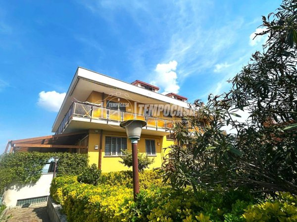 appartamento in vendita a Roma in zona Ponte di Nona