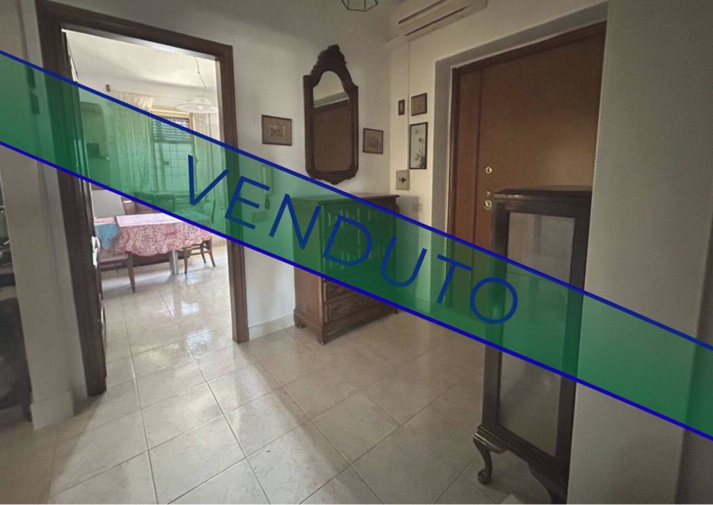 appartamento in vendita a Roma in zona Ponte di Nona