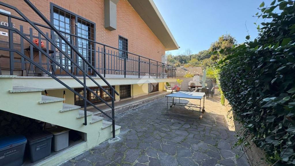 casa indipendente in vendita a Roma
