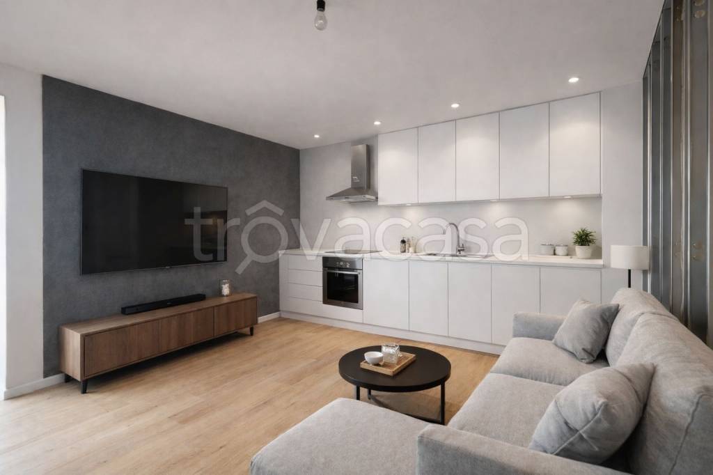 appartamento in vendita a Roma in zona Colle Monfortani