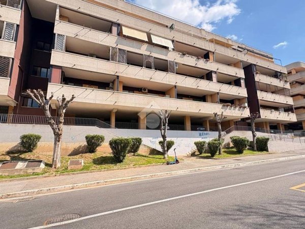appartamento in vendita a Roma in zona Acilia