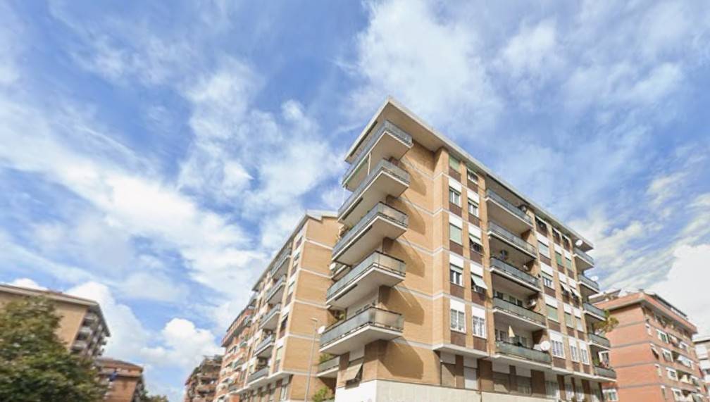 appartamento in vendita a Roma in zona Portuense