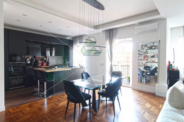 appartamento in vendita a Roma in zona Ardeatino