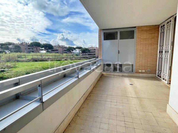 appartamento in vendita a Roma in zona Ostiense