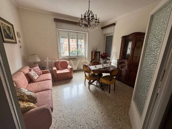 appartamento in vendita a Roma in zona Torre Spaccata