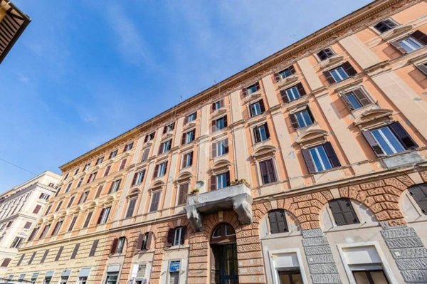 appartamento in vendita a Roma in zona Esquilino