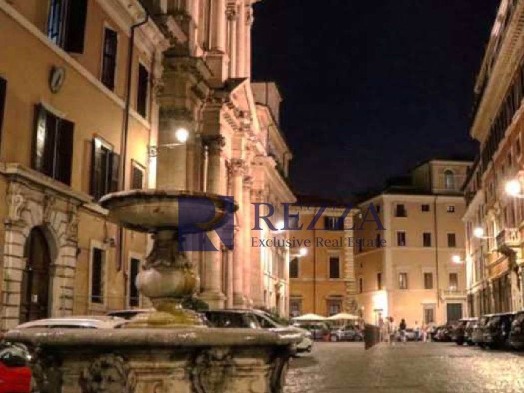 appartamento in vendita a Roma in zona Centro Storico