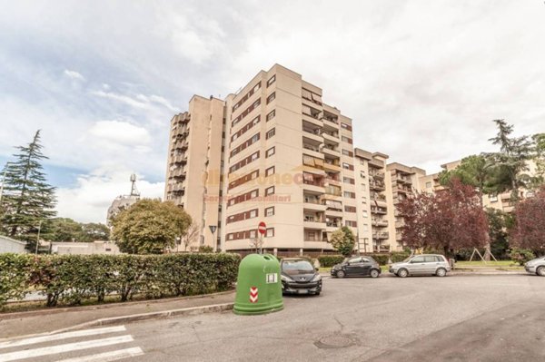appartamento in vendita a Roma in zona Ponte Mammolo