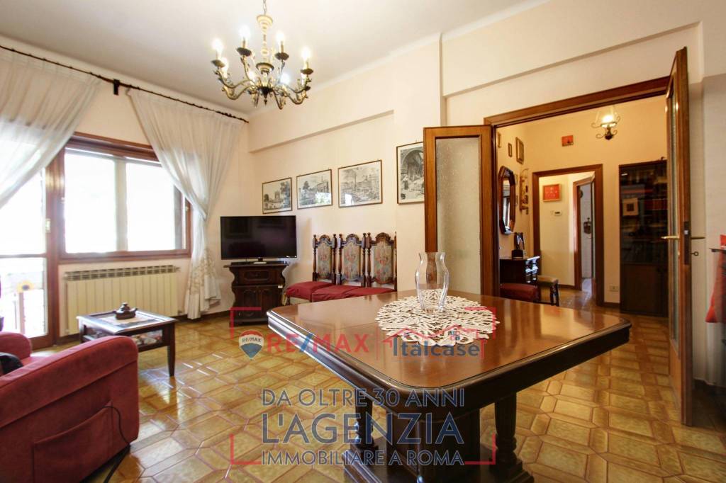appartamento in vendita a Roma in zona Torrevecchia