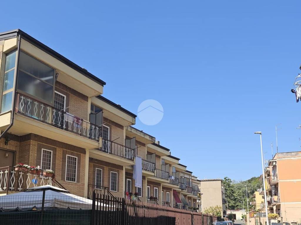 casa indipendente in vendita a Roma in zona Portuense