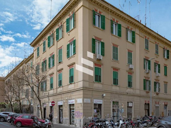 negozio in vendita a Roma in zona Trionfale
