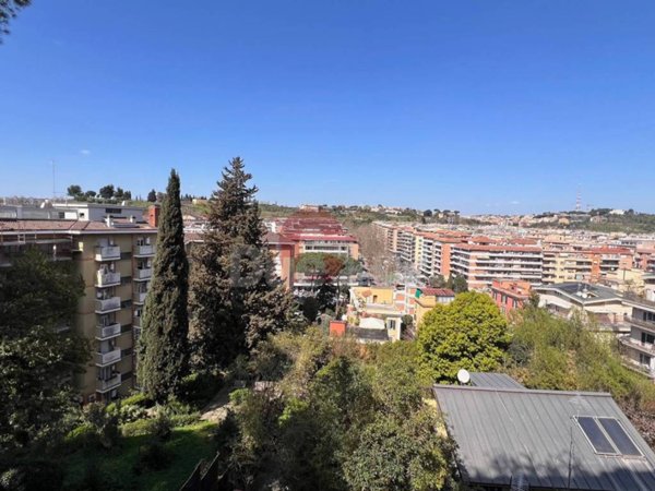 appartamento in vendita a Roma