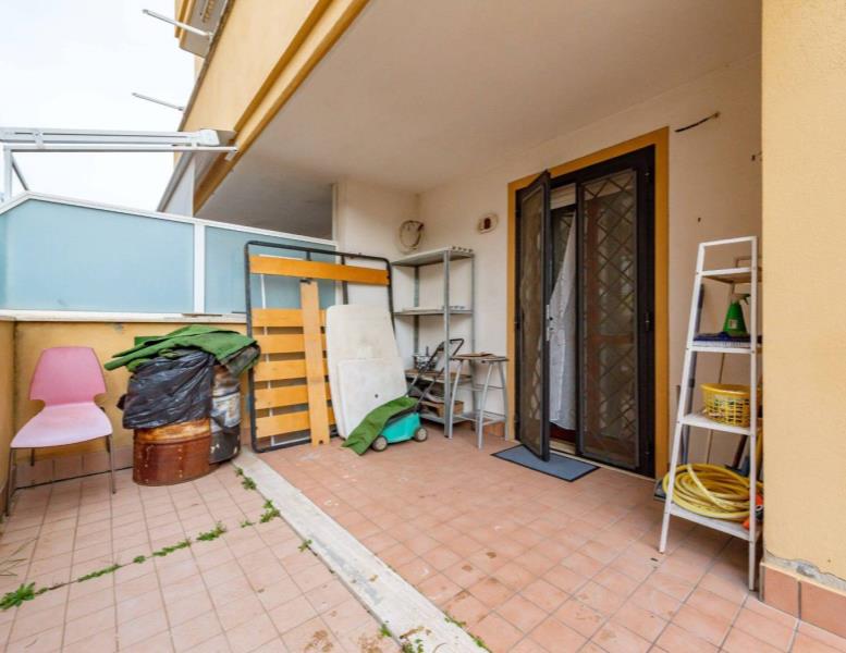 appartamento in vendita a Roma in zona Castelverde