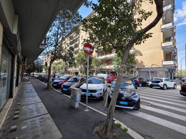 appartamento in vendita a Roma in zona Tuscolano