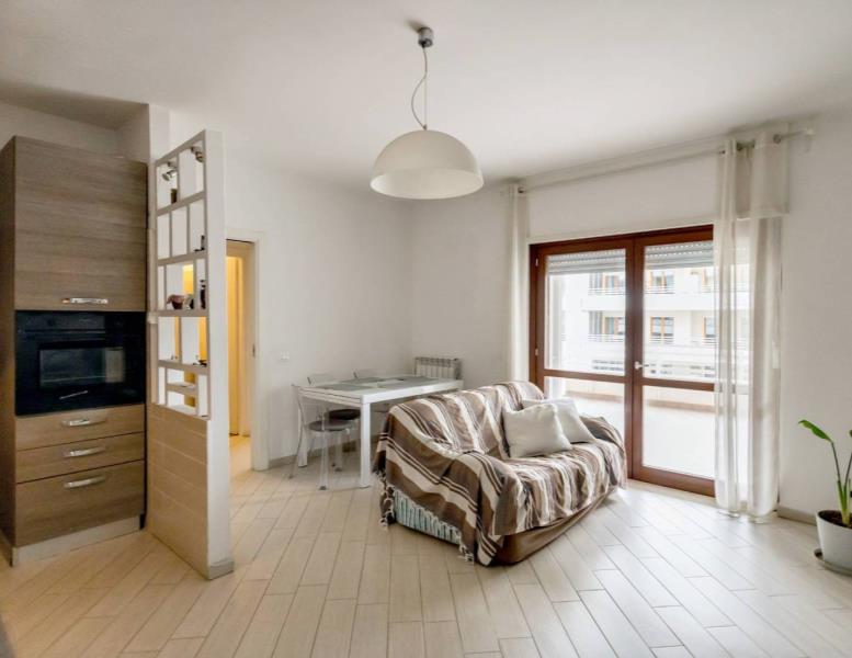 appartamento in vendita a Roma in zona Esquilino