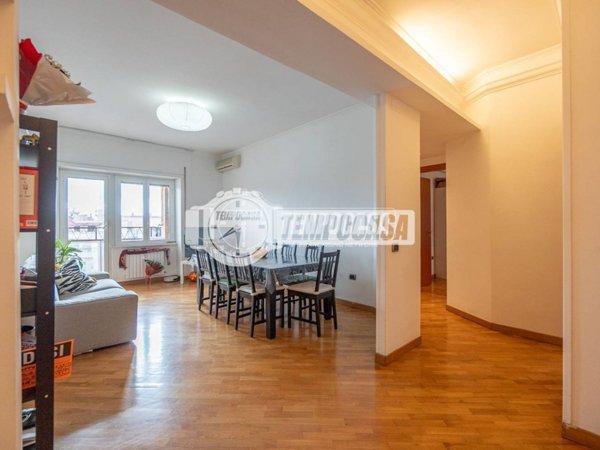 appartamento in vendita a Roma in zona Tuscolano