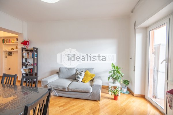 appartamento in vendita a Roma in zona Tuscolano