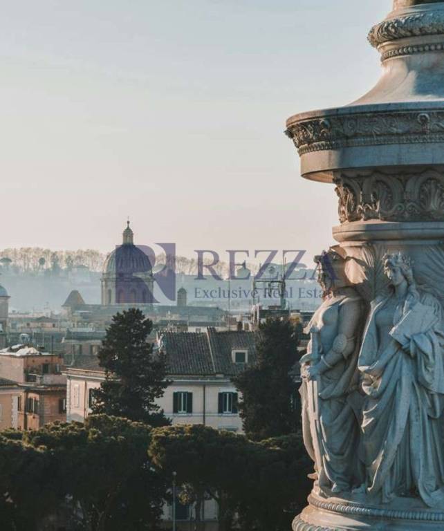 ufficio in vendita a Roma in zona Rione Monti/Campitelli