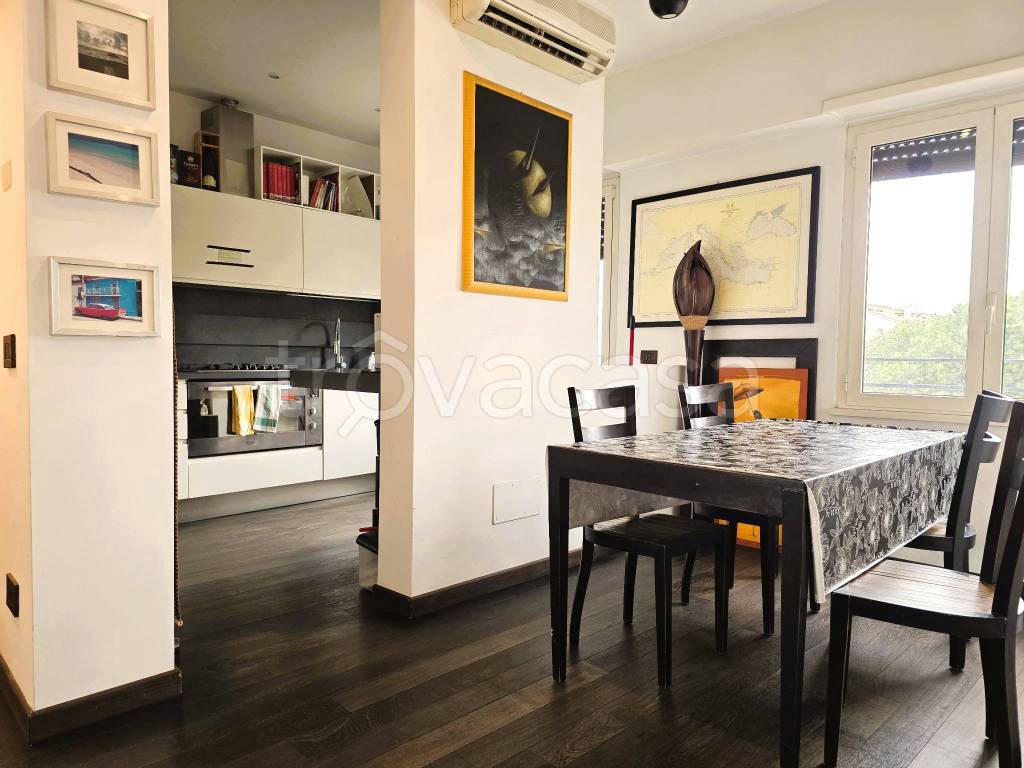 appartamento in vendita a Roma in zona Giuliano Dalmata