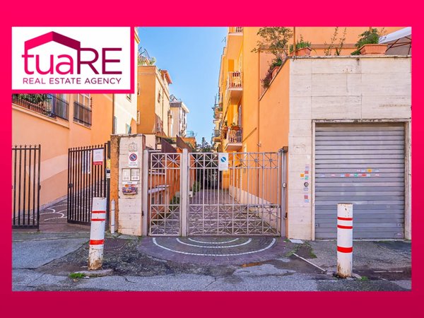 negozio in vendita a Roma