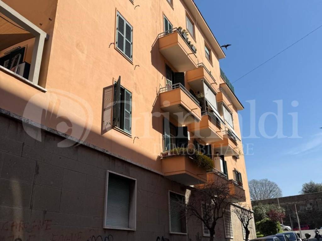 appartamento in vendita a Roma in zona Gianicolense