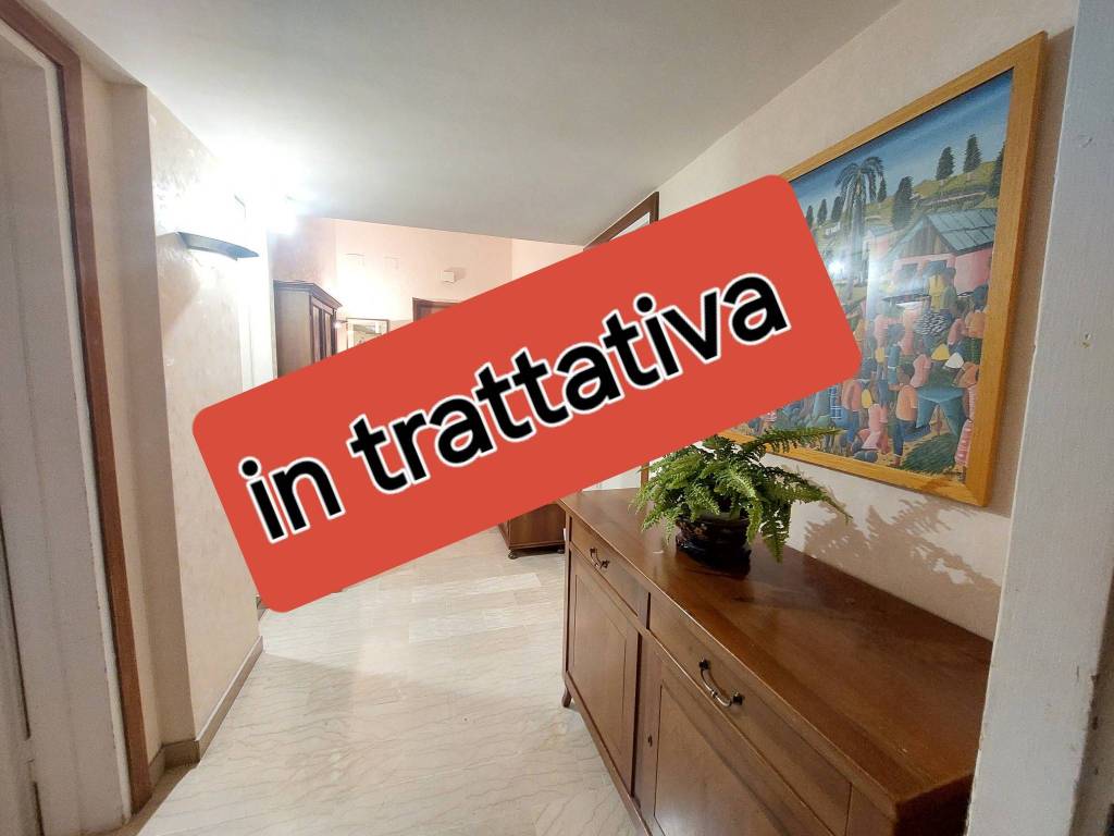 appartamento in vendita a Roma in zona Ostiense