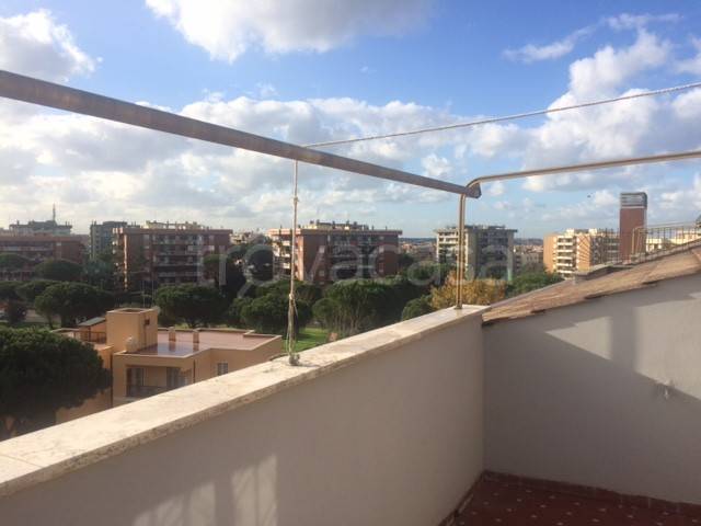 appartamento in vendita a Roma in zona Torrino